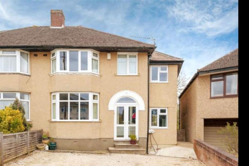 Walnut Tree View Villa Oxford Bagian luar foto
