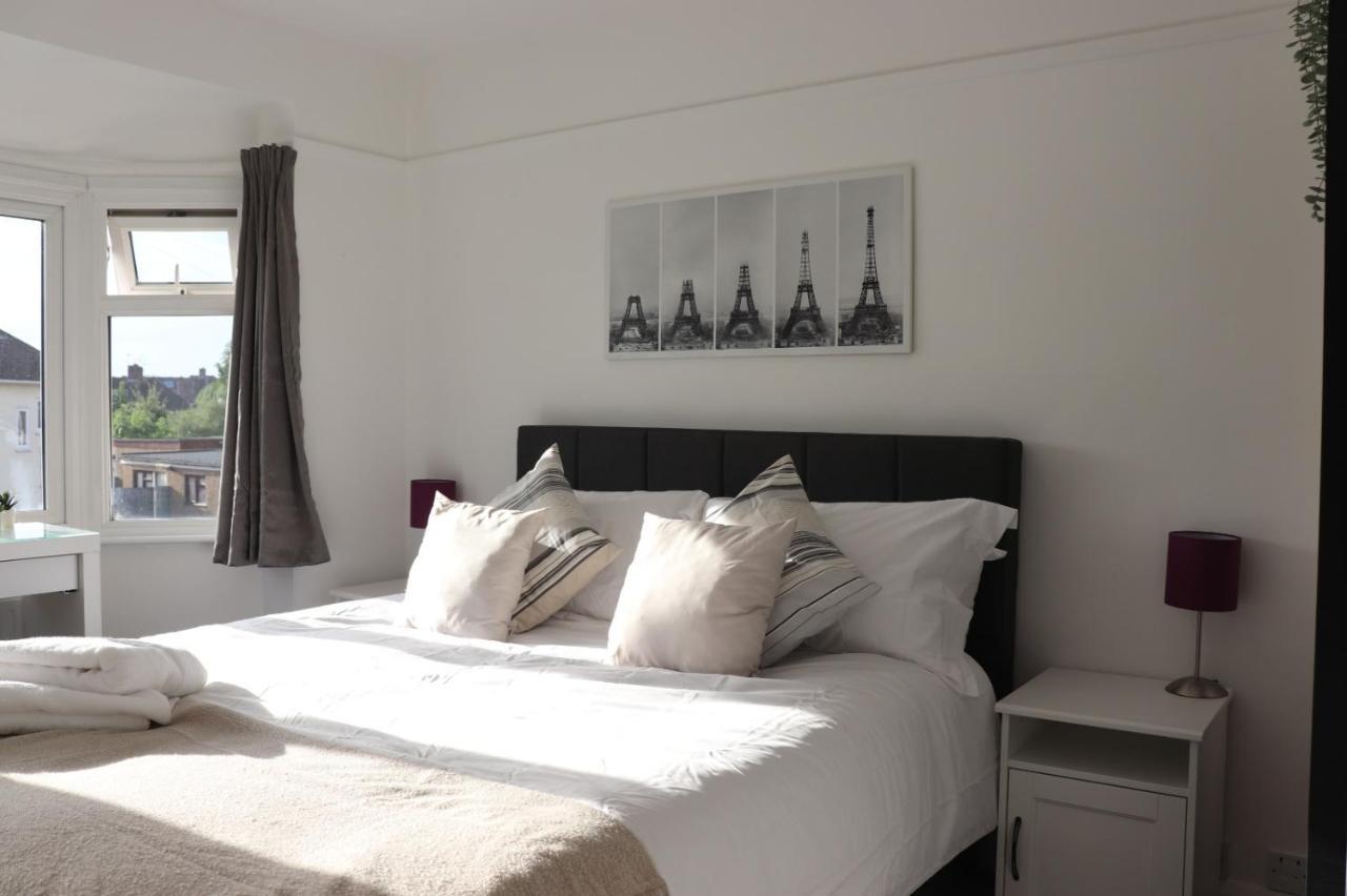 Walnut Tree View Villa Oxford Bagian luar foto